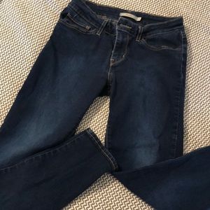 Levi’s 711 Skinny blue 👖 jeans